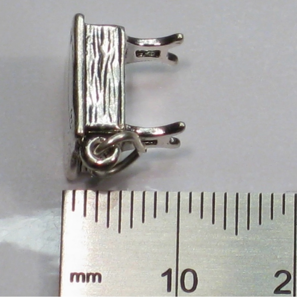 Sterling Silver Vintage Desk Charm - Picture 4 of 8